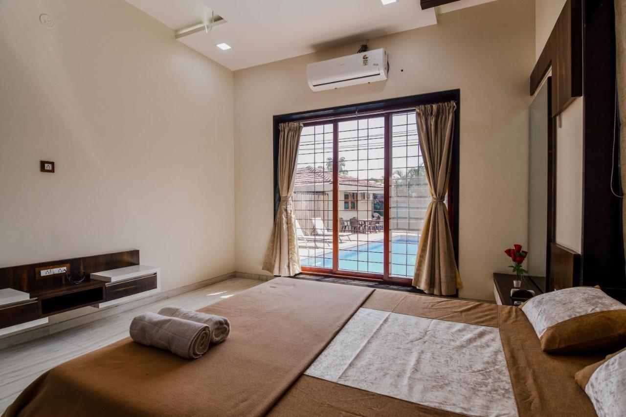 Lifeline Villas - Luxurious Taraangan 4 Mountain View Villa With Biggest Pool And Huge Open Area Lonavala Buitenkant foto