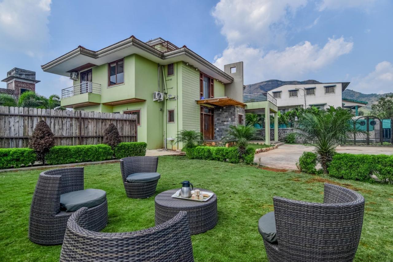 Lifeline Villas - Luxurious Taraangan 4 Mountain View Villa With Biggest Pool And Huge Open Area Lonavala Buitenkant foto